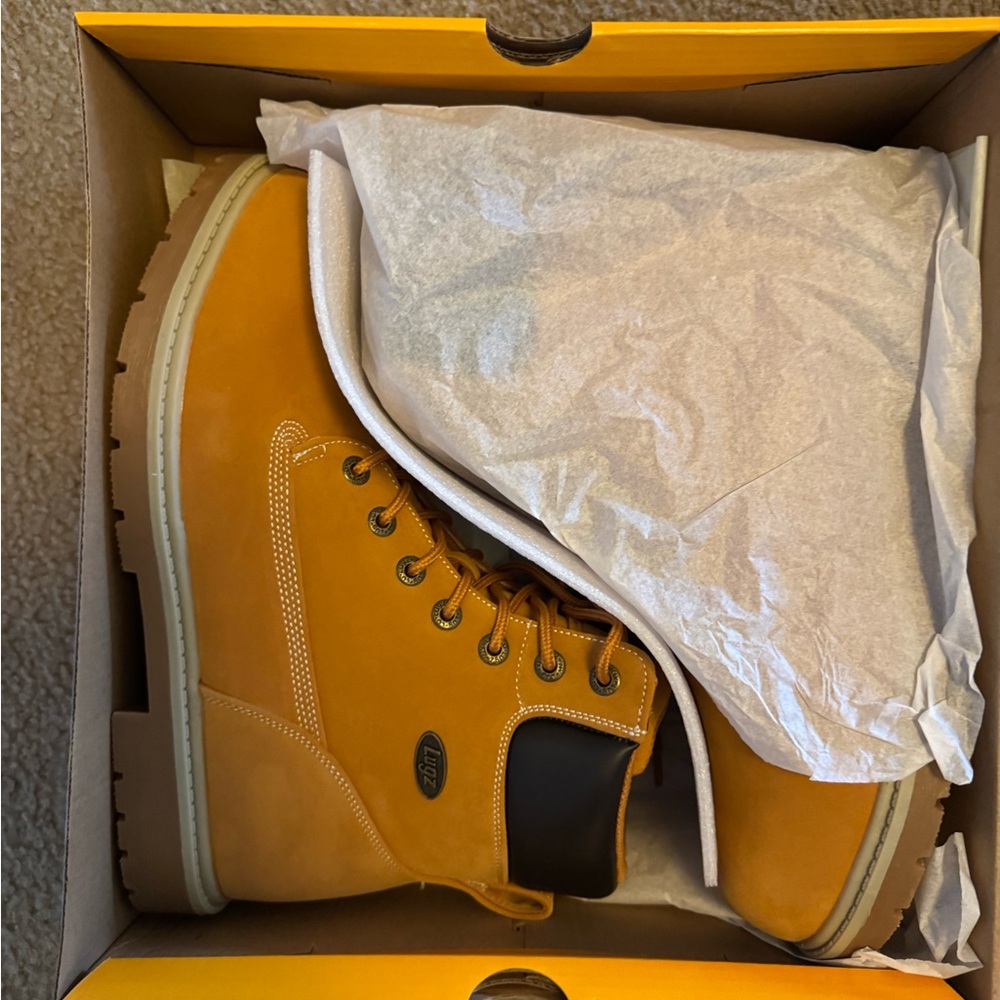 Lugz Men's Tan Leather Boots size 11